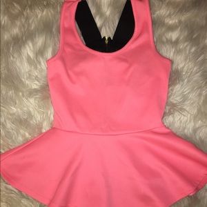 Pink and black open cross back top !